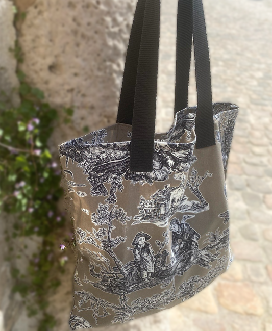 Tote bag fait main en tissu historique du Château Mont Royal
