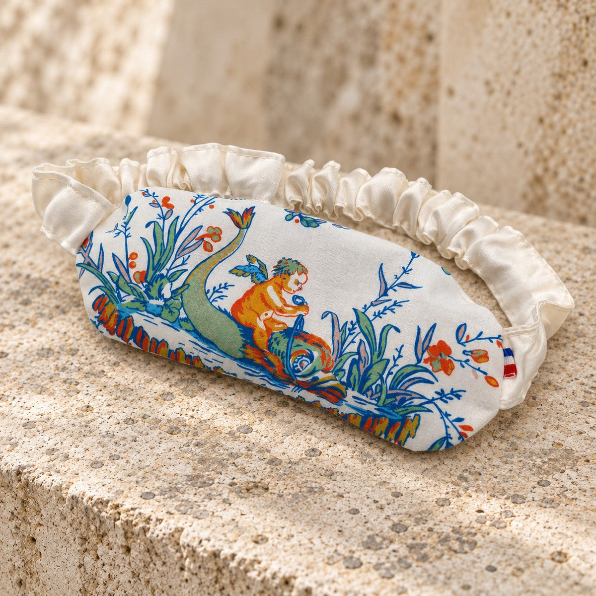 Masque de sommeil à motif exotique et bandeau ivoire