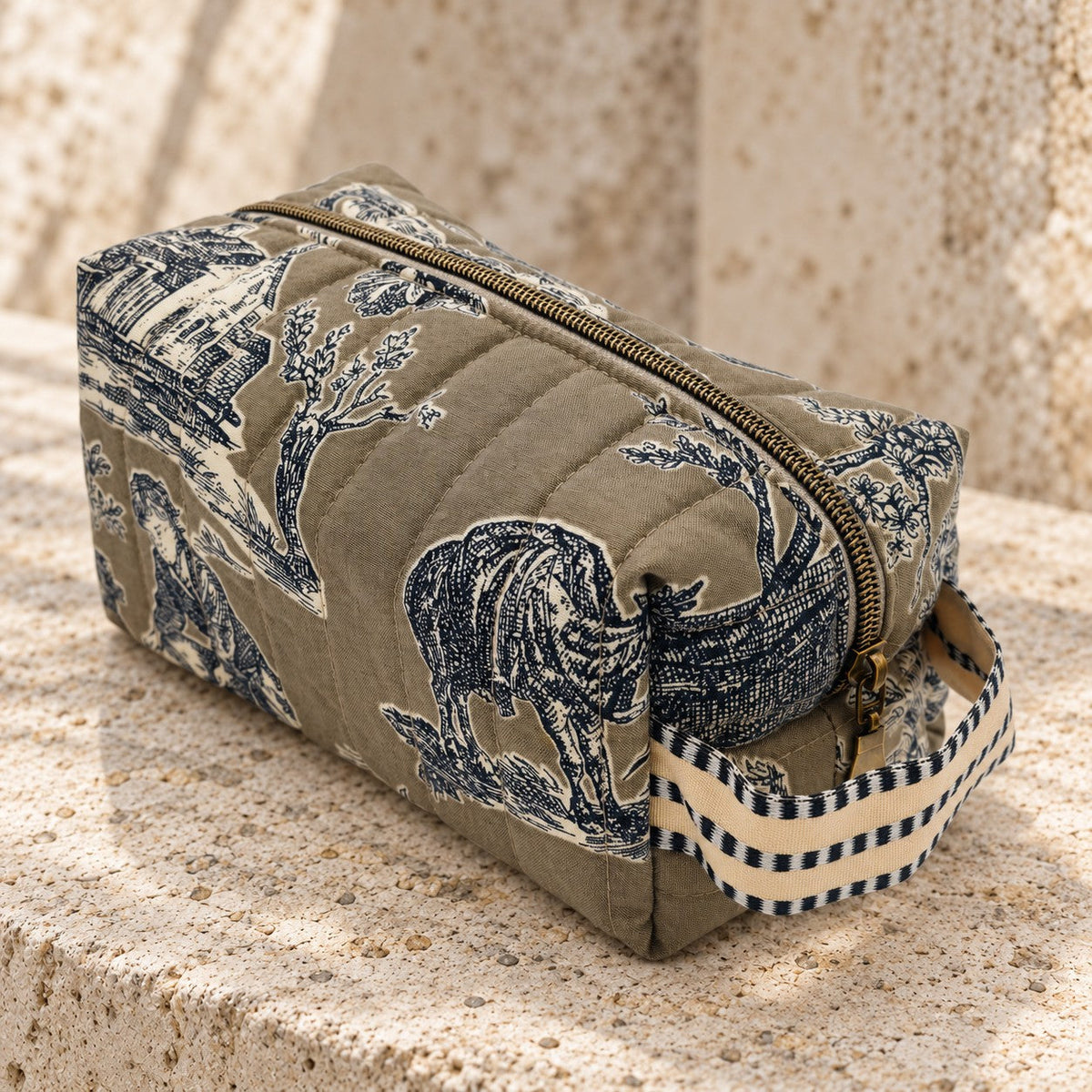 Trousse Mont Royal en toile de Jouy taupe